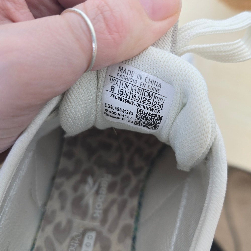 Reebok Zig Dynamica 4 Womens White Gum Athletic Sneakers Shoes Size 8 Low Top - Picture 8 of 8